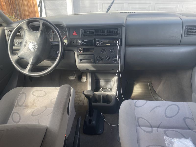 Picture 4/8 of a 1999 Volkswagen eurovan camper for sale in Reno, Nevada