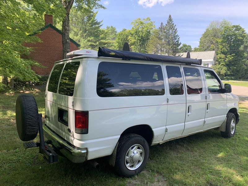 Picture 3/17 of a 2007 Ford E350 for sale in Warner, New Hampshire