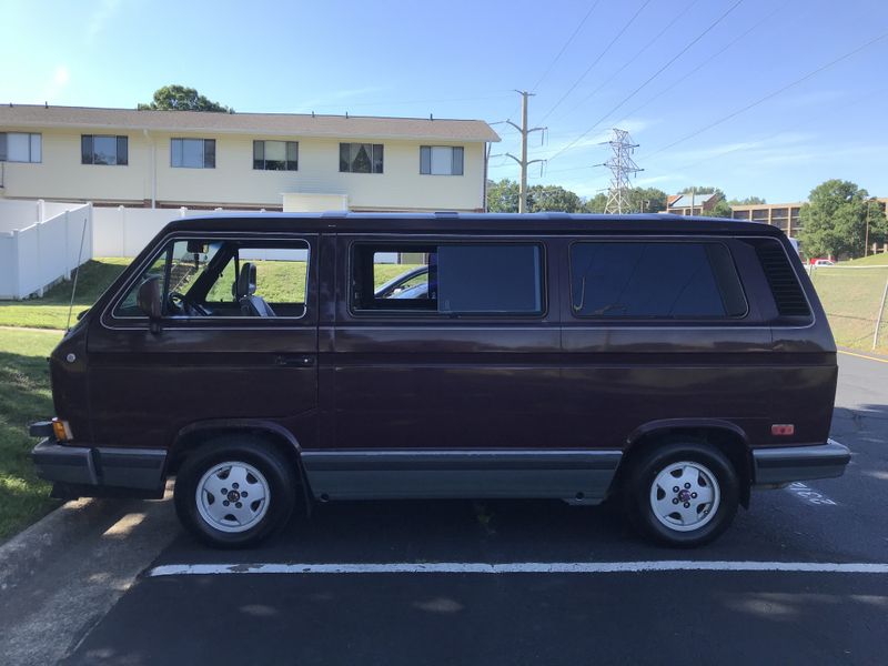 Picture 3/18 of a 1988 Volkswagen Vanagon GL Wolfsburg Weekender for sale in Raleigh, North Carolina