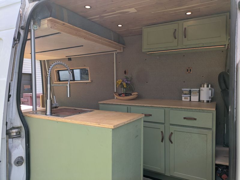 Picture 1/20 of a 2007 Pre-DEF Sprinter 144 - Lots of Space! for sale in Columbia, Missouri