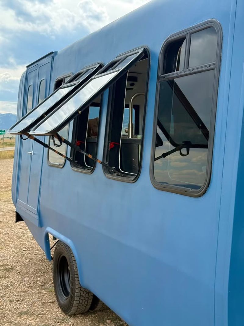 Picture 4/26 of a Ford E-450 Adventure Rig RV Bus Conversion for sale in Broomfield, Colorado