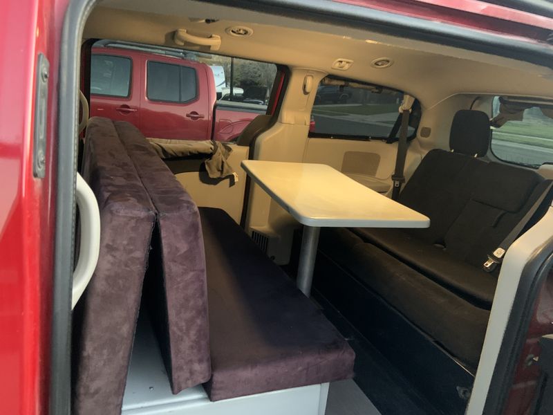 Picture 4/8 of a 2013 Dodge Caravan for sale in Brighton, Colorado