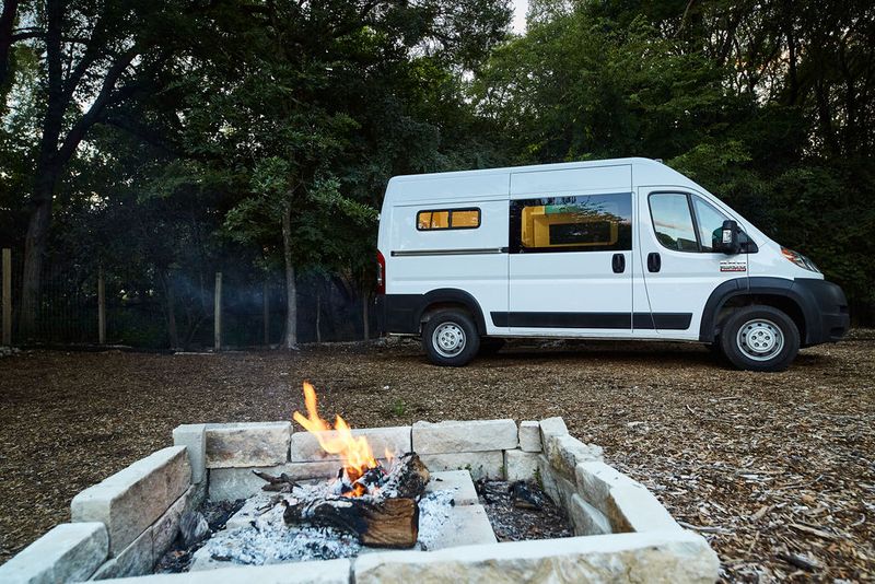 Picture 2/39 of a "Gypsy Blue" 2019 Dodge Ram Promaster 2500 Adventure Van for sale in Austin, Texas