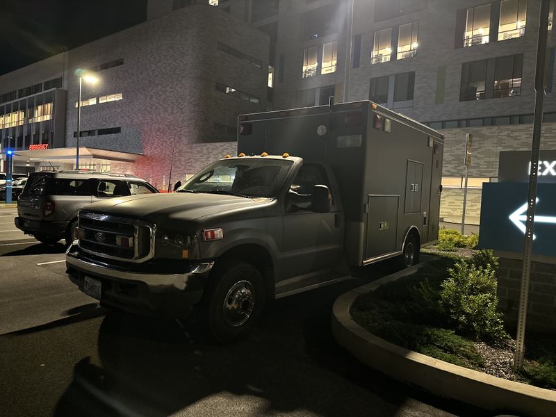 Picture 2/8 of a 2003 Ford F350 Ambulance for sale in Philadelphia, Pennsylvania