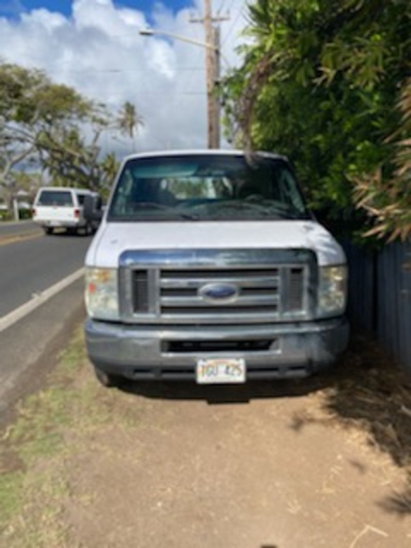Picture 3/14 of a 2014 Ford e350 camper 1000 watt solar w/ refrigerator for sale in Honolulu, Hawaii