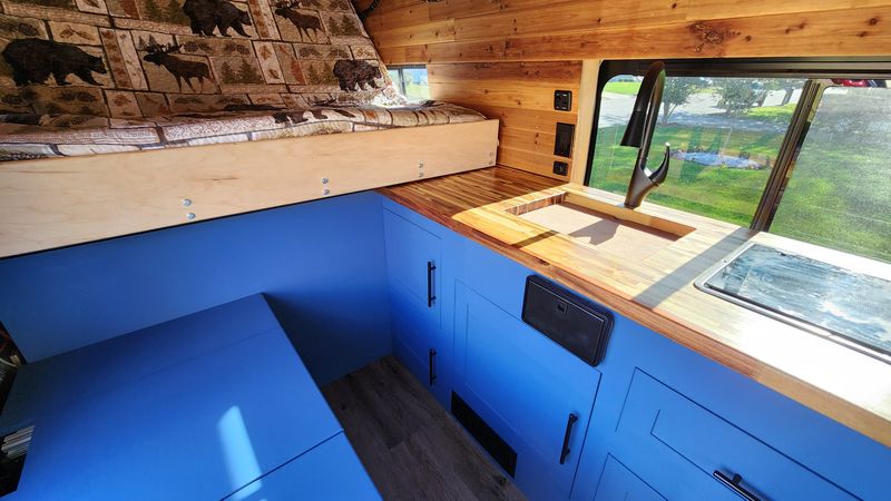 Picture 3/39 of a 2021 Ford Transit High Roof AWD for sale in Virginia Beach, Virginia