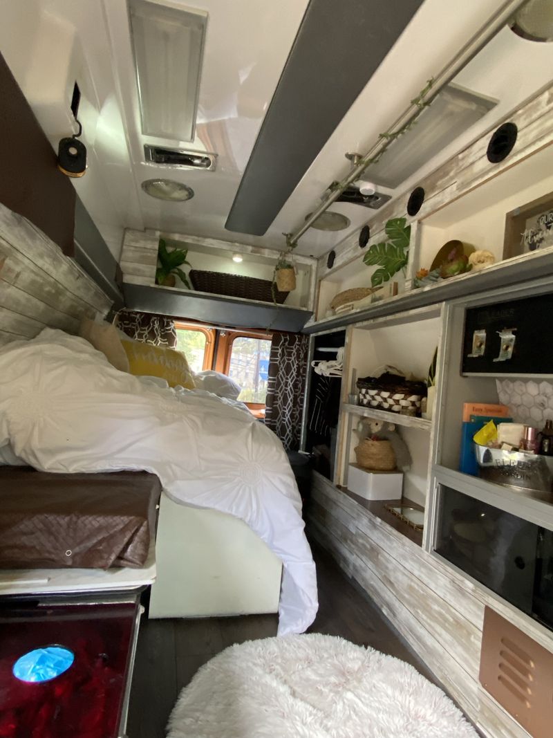 Picture 4/10 of a 2008 Ford E350 Ambulance Camper for sale in Pittsburgh, Pennsylvania