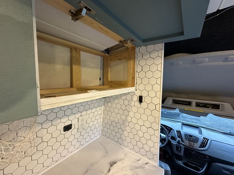 Picture 4/20 of a 2019 Ford Transit Extended Highroof for sale in White River Junction, Vermont