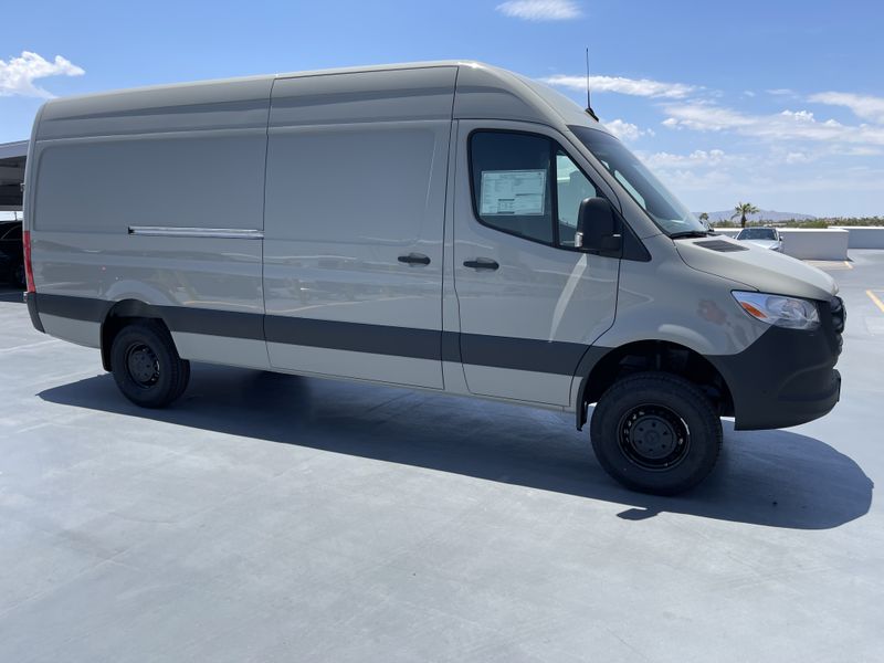 Picture 2/32 of a 2022 Mercedes Sprinter 170" for sale in Santa Rosa, California