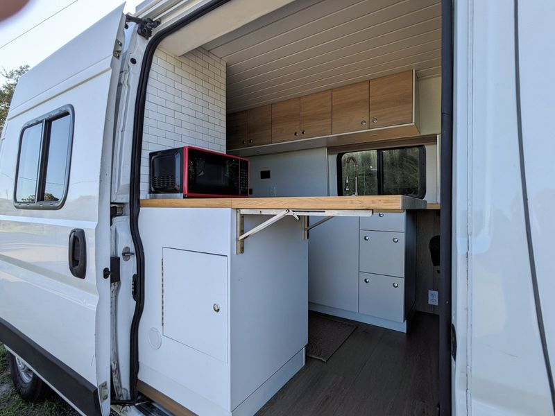 Picture 5/39 of a 2020 Ram Promaster 2500 for sale in North Port, Florida