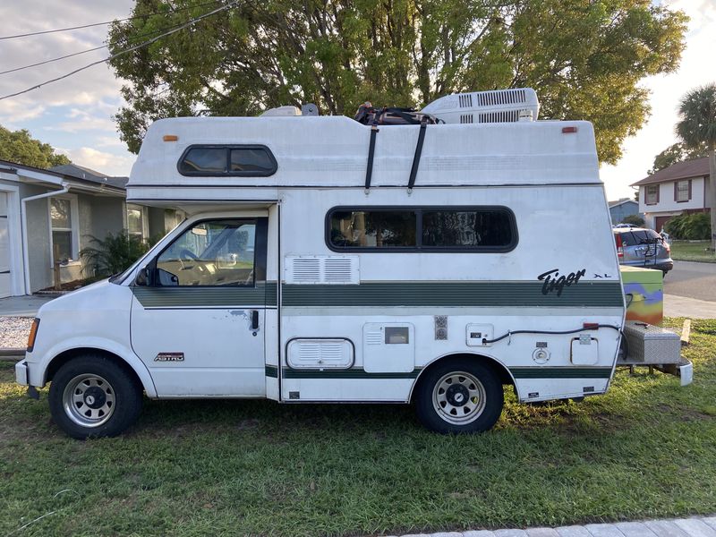 Picture 2/32 of a 1992 Chevy Astro Tiger XL AWD for sale in Nashville, Tennessee