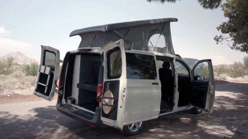 Picture 3/15 of a 2022 MERCEDES-BENZ METRIS - CAMPERVAN for sale in Torrance, California