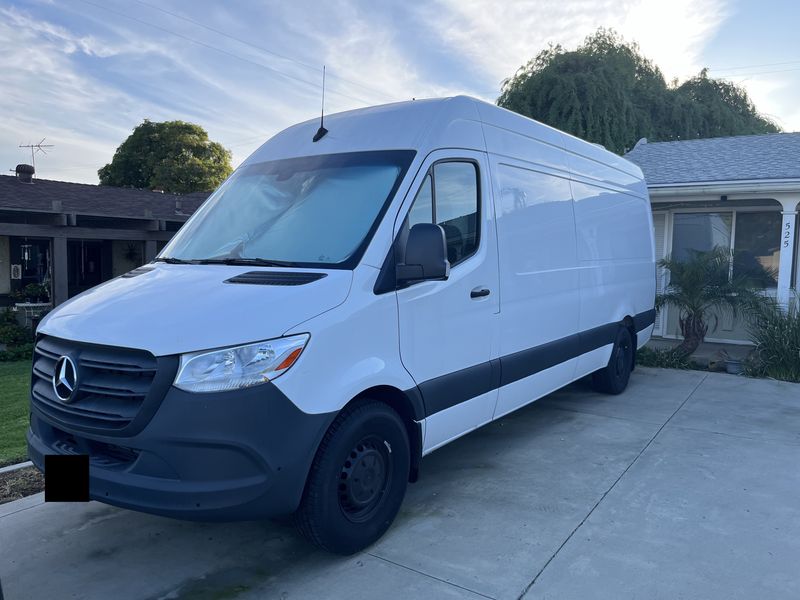 Picture 1/14 of a 2021 Mercedes Sprinter 2500 170 WB for sale in San Diego, California