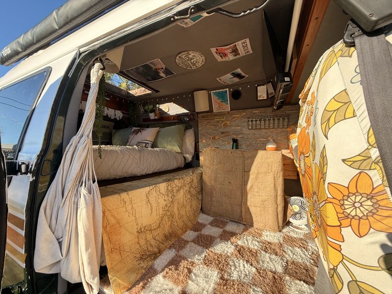Picture 3/20 of a 🚐✨ 2003 Surf Life Camper Van – Cozy, Functional! for sale in Saint Petersburg, Florida