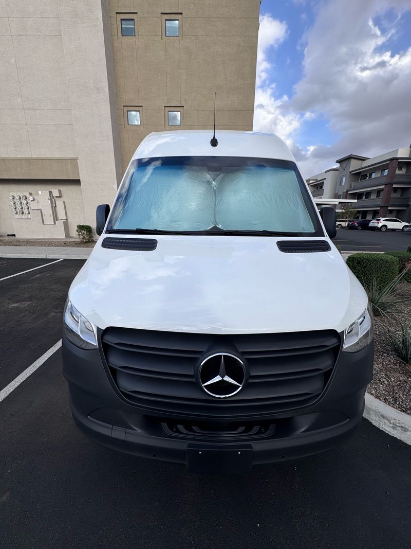 Picture 2/22 of a Professionally Built Mercedes Campervan for sale in Port Saint Lucie, Florida