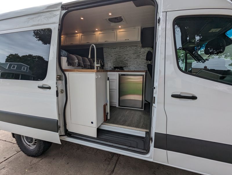 Picture 2/6 of a 2019 Freightliner Sprinter 2500 Diesel 4X4 for sale in Plymouth, Michigan