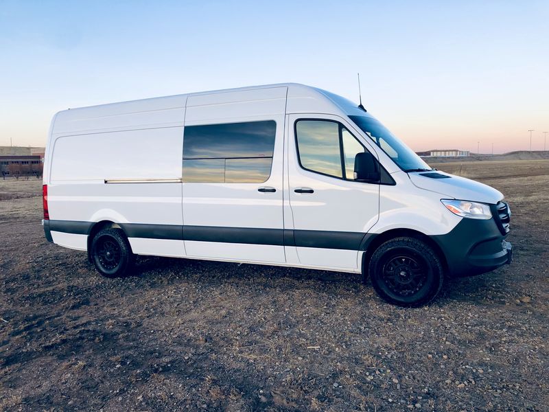 Picture 1/33 of a 2019 Mercedes Sprinter 2500 170 for sale in Littleton, Colorado