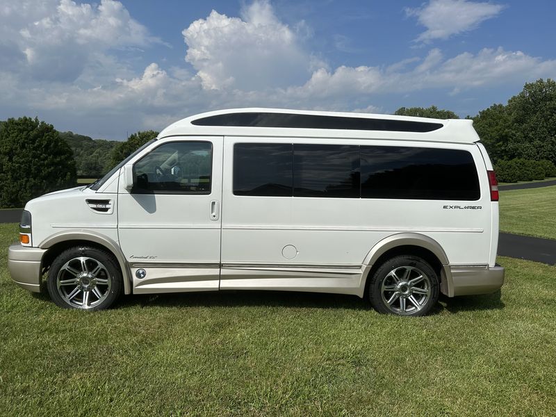 Picture 3/21 of a 2016 Chevrolet Express 2500 Conversion Van for sale in Lynchburg, Virginia