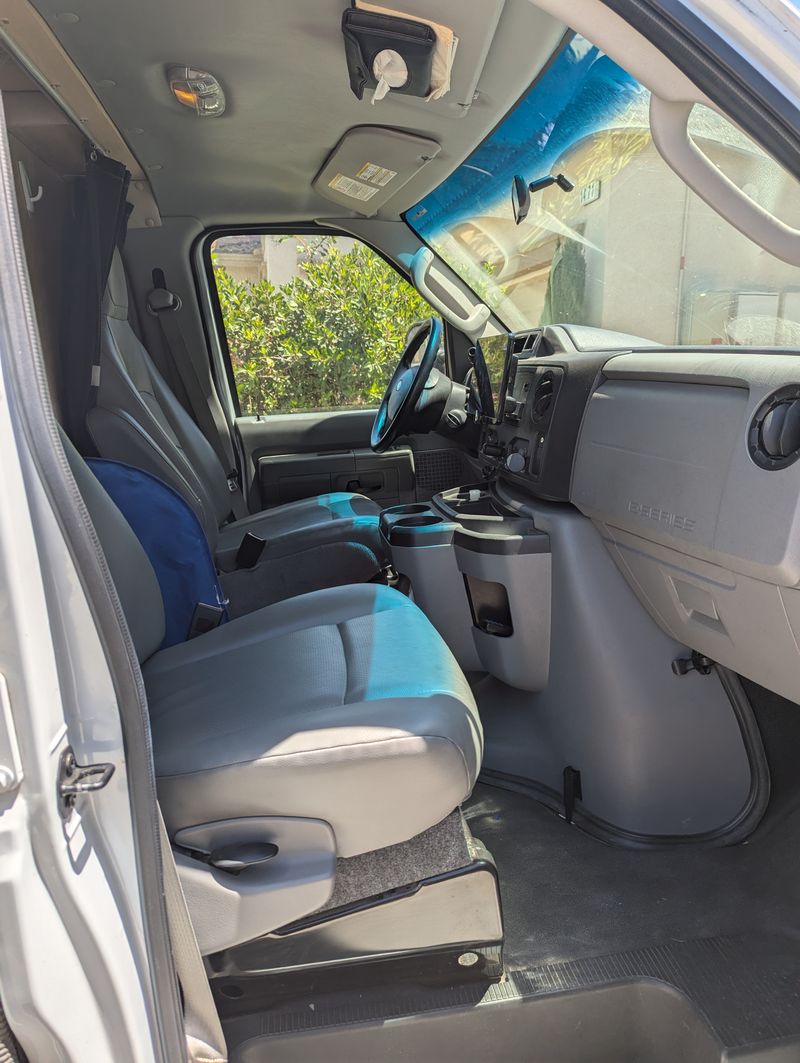 Picture 4/10 of a 2014 Ford E350 V8 LOADED HiTop Camper Van with 77K miles. for sale in Beaumont, California