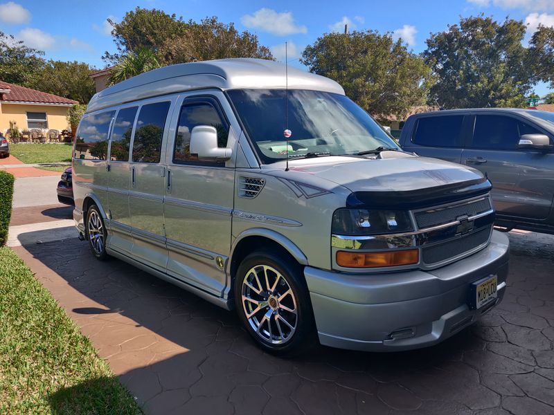 Picture 1/32 of a 2013 Chevy Express for sale in Passaic, New Jersey