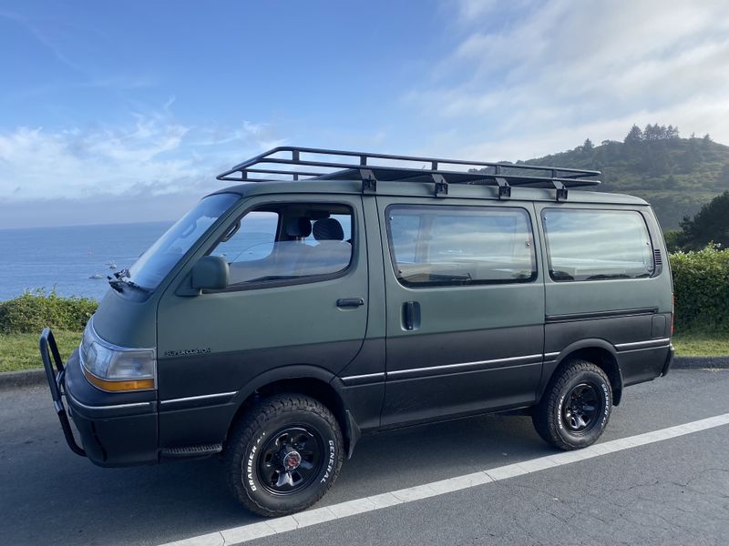 Picture 3/17 of a 1992 Toyota HiAce ! for sale in Eureka, California