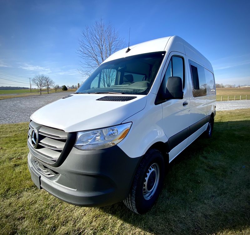 Picture 2/33 of a Brand New 2020 Mercedes 144 Sprinter 2500 for sale in Parker, Colorado