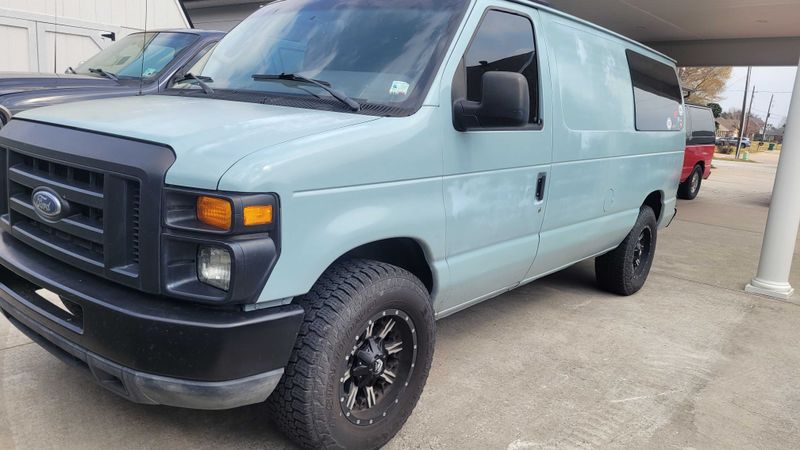 Picture 5/31 of a 2012 Ford e250 camper van for sale in Sulphur, Louisiana