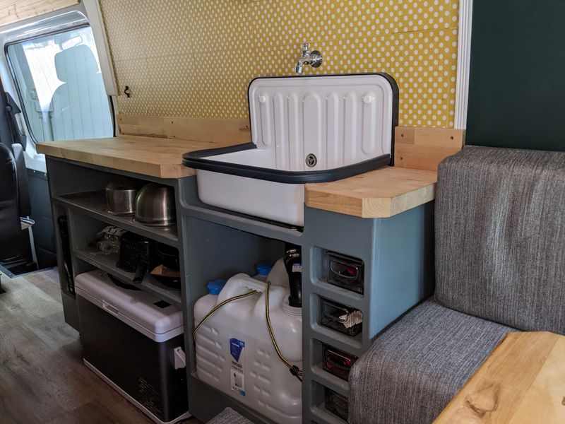 Picture 4/10 of a 2019 Mercedes Sprinter Conversion Van for sale in Gainesville, Florida