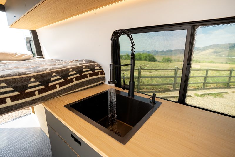 Picture 5/16 of a 2025 Geotrek Bear Peak Sprinter 144 AWD for sale in Boulder, Colorado