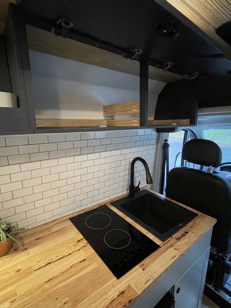 Picture 5/15 of a 2019 Ram Promaster 136wb Camper Van  for sale in Nashville, Tennessee