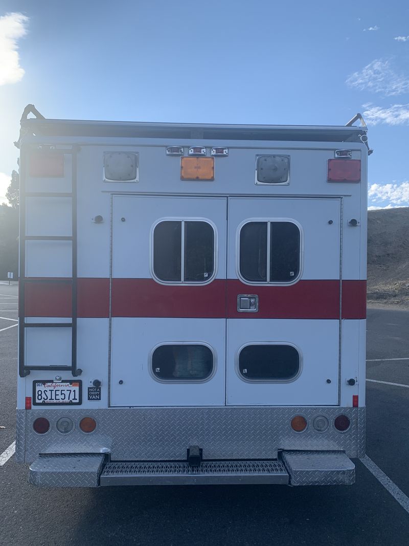 Picture 4/22 of a 1993 Ford E-350 Ambulance Camper, type III for sale in Woodacre, California