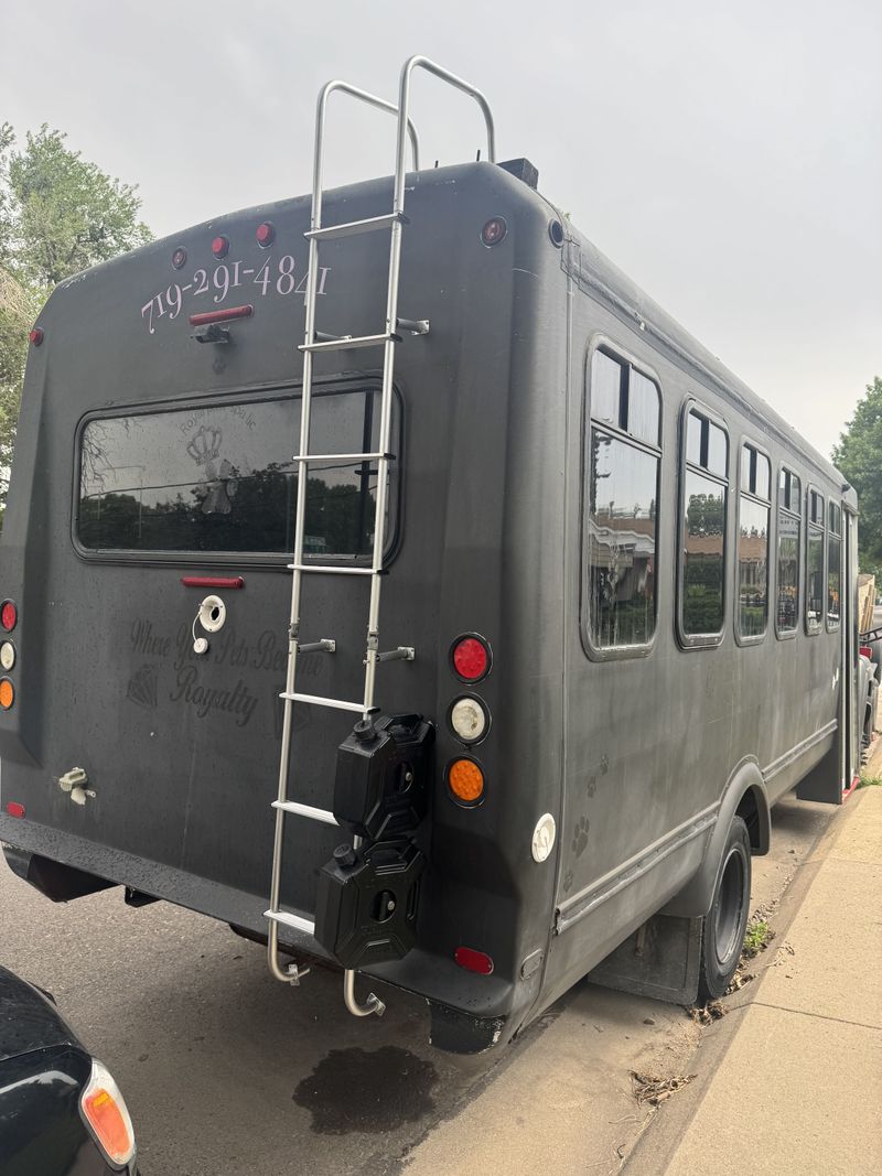 Picture 3/13 of a 2005 duramax diesel bus for sale in Denver, Colorado