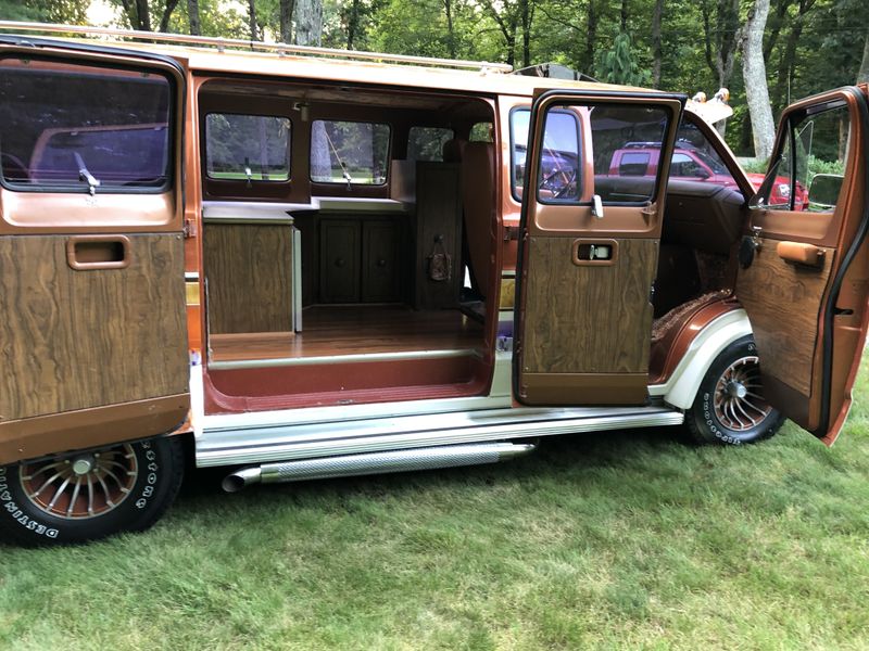 Picture 4/12 of a 1973 Dodge Sportsman, B200 for sale in North Scituate, Rhode Island