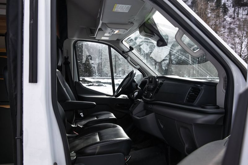 Picture 4/16 of a 2020 Ford Transit f250 for sale in Portland, Oregon