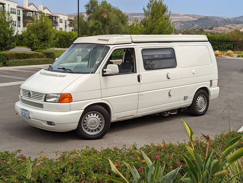 Picture 1/13 of a 2001 VW Eurovan Winnebago Camper for sale in Brea, California