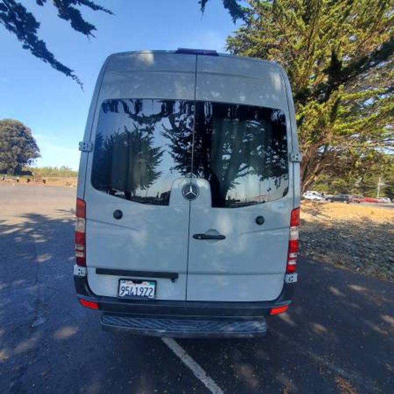 Picture 6/13 of a 2011 Mercedes Sprinter 170 for sale in Trinidad, California