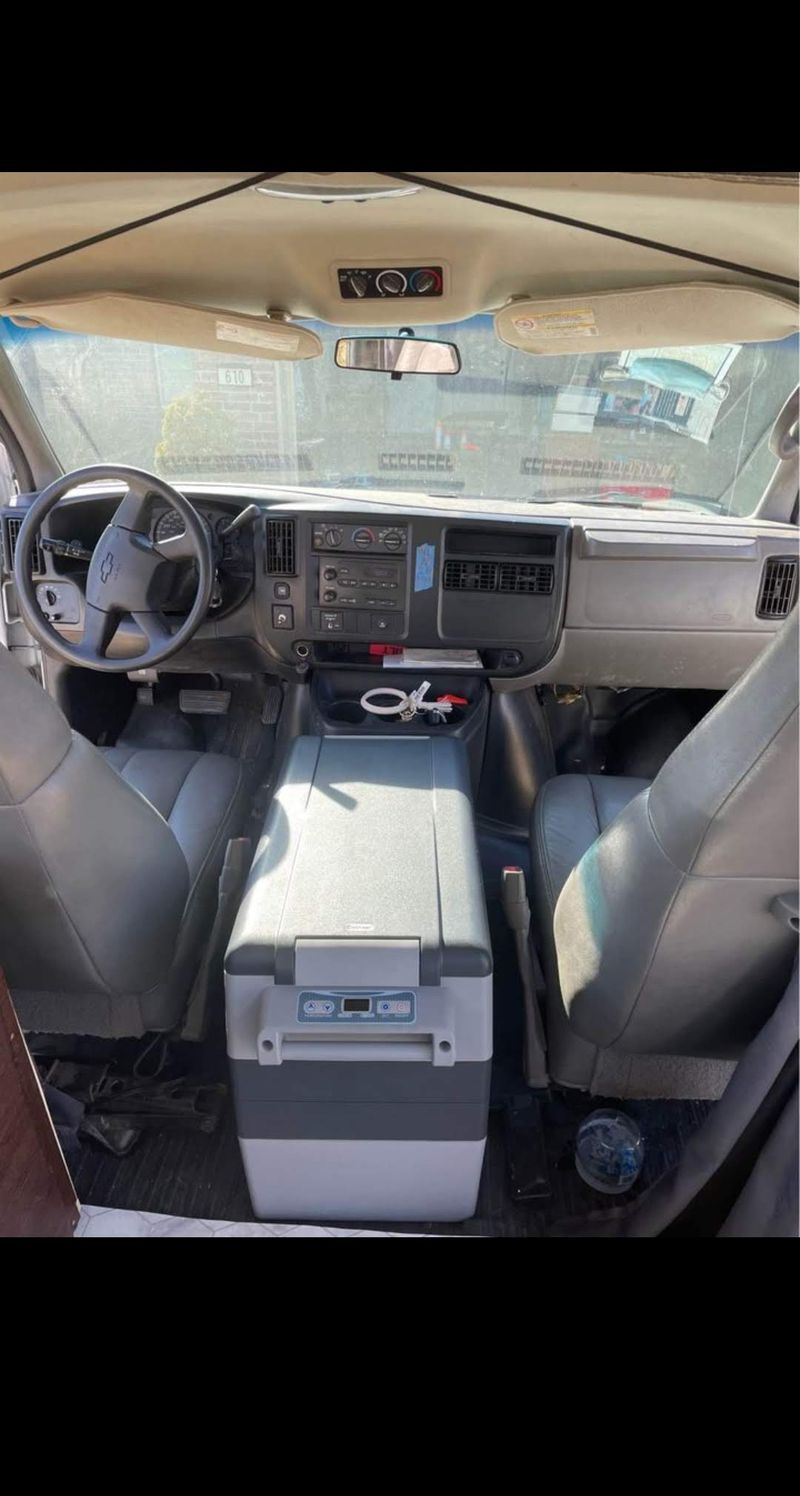 Picture 4/7 of a 2006 Chevy Express 3500 Camper Van for sale in Sulphur, Louisiana