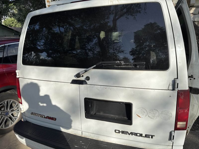 Picture 2/7 of a 2005 Chevy Astro AWD $6000 OBO for sale in Austin, Texas