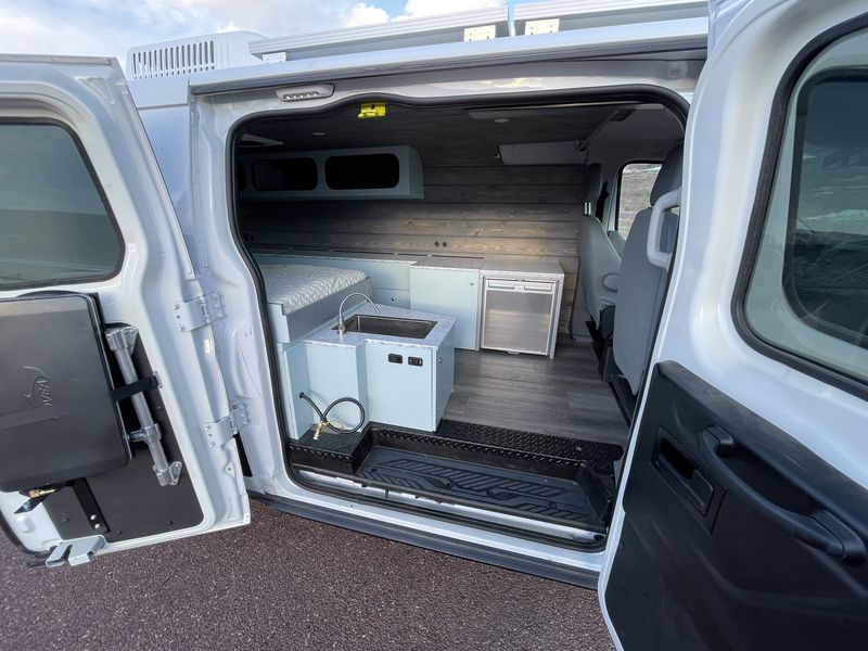 Picture 3/23 of a 2017 Ford Transit 350 Standard Roof for sale in Denver, Colorado