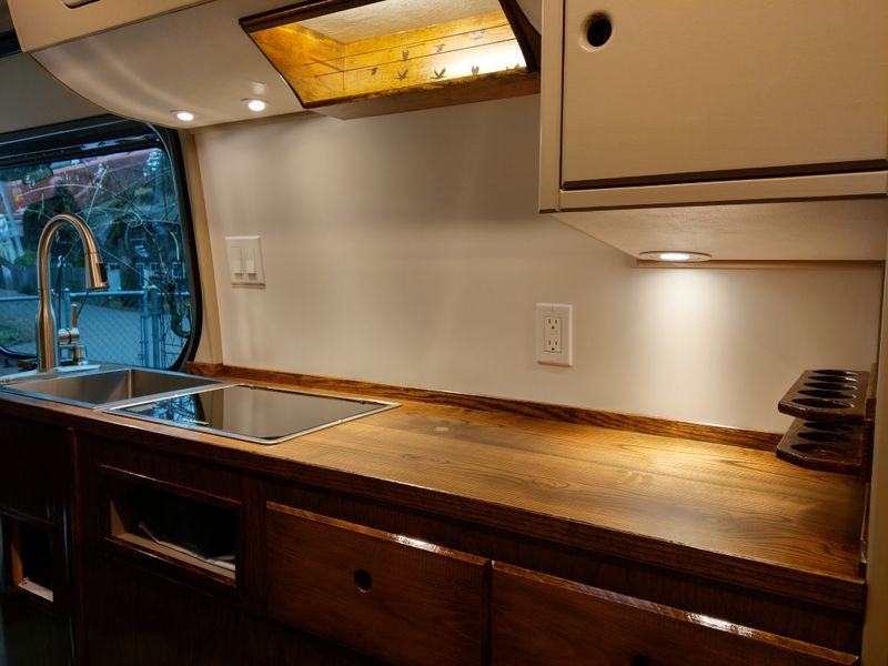 Picture 3/34 of a 2023 Mercedes Sprinter Low-Profile Camper for sale in Portland, Oregon