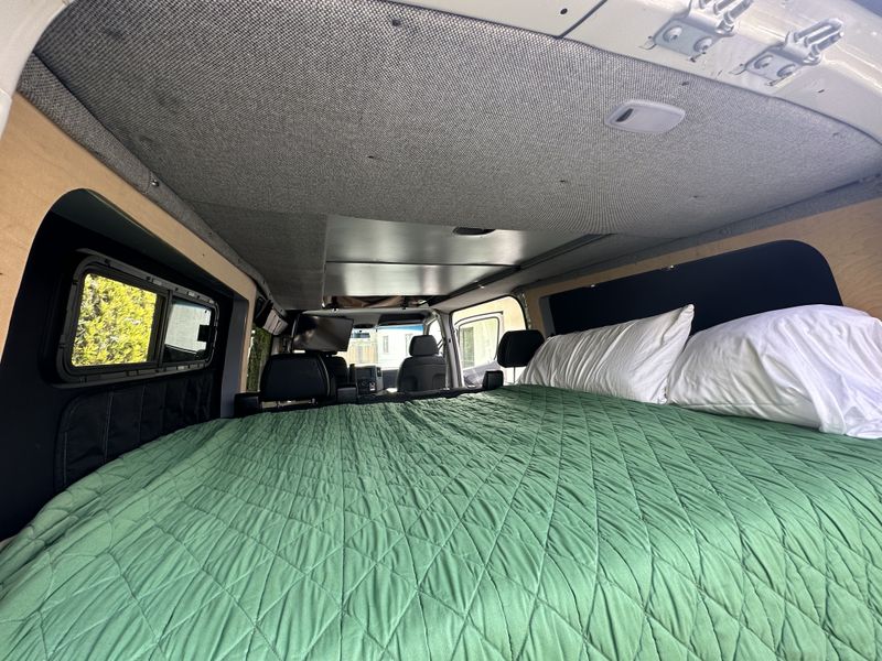 Picture 3/15 of a Mercedes Sprinter Pop Top with flarespace for sale in Ventura, California
