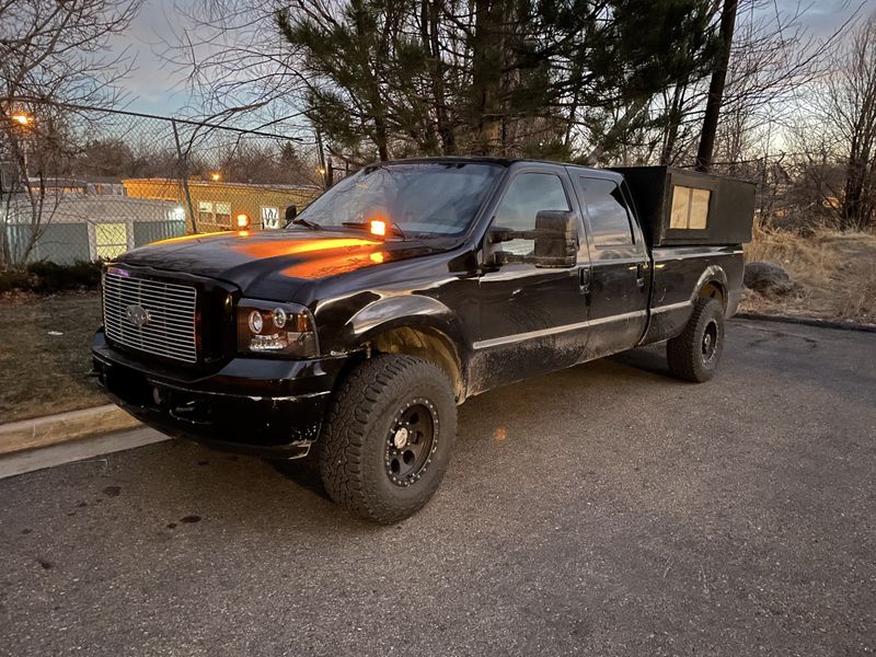 Picture 5/6 of a 2006 Ford F250 Lariat 4x4 Custom Overland / Camper for sale in Boulder, Colorado