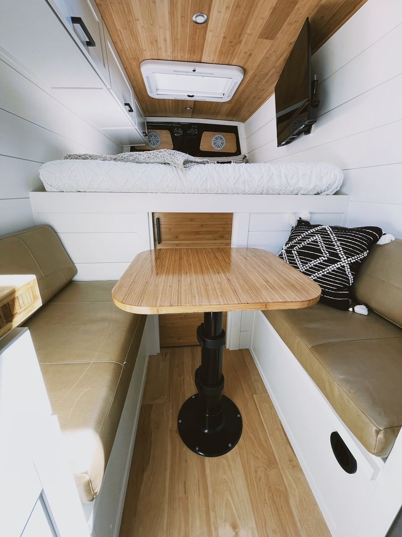 Picture 4/25 of a 2021 4x4 Mercedes Sprinter - Brand New LUXURY Build for sale in Oceanside, California
