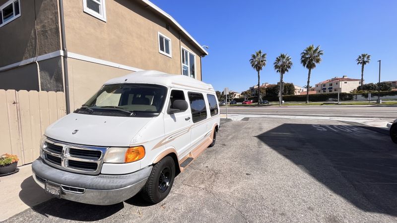 Picture 4/16 of a 2000 Dodge conversion Van Mark III for sale in Sunset Beach, California
