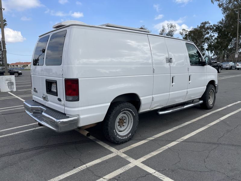 Picture 3/15 of a 2009 Ford E-350 Stealth Camper for sale in Torrance, California