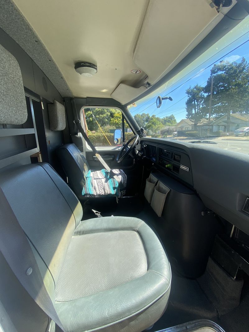 Picture 4/8 of a 1991 Ford Econoline 350 for sale in Laguna Beach, California