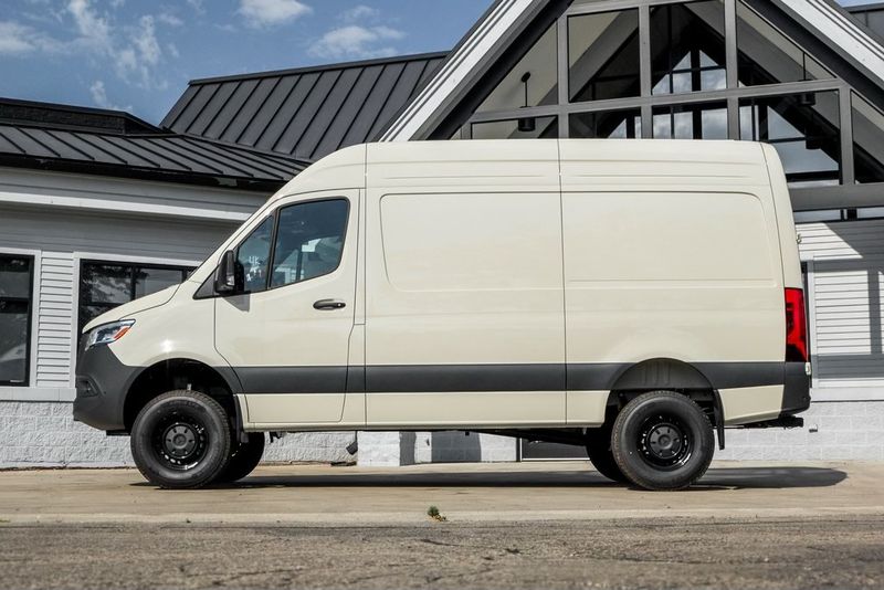 Picture 2/17 of a 2024 NEW Mercedes-Sprinter 144 High Roof AWD for sale in Fayetteville, Arkansas