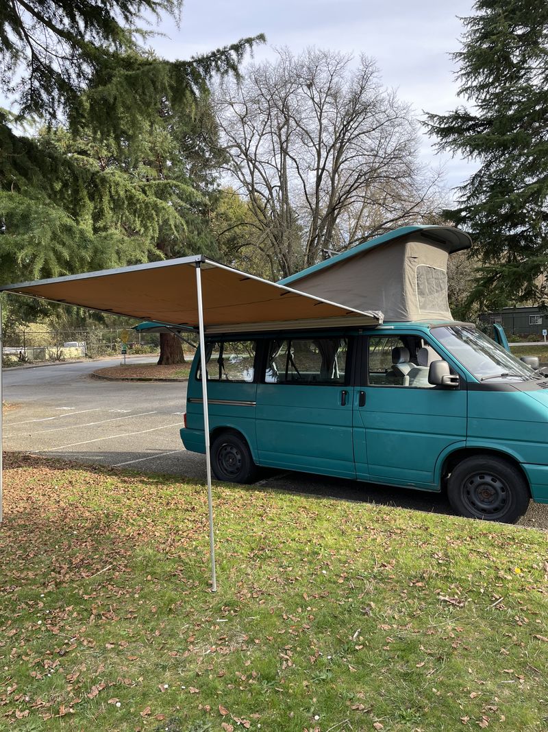 Picture 1/9 of a 1993 Eurovan Weekender  for sale in Seattle, Washington