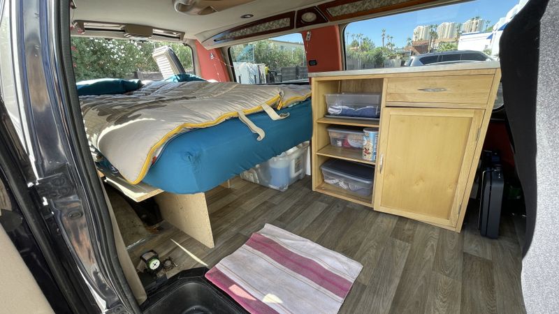 Picture 2/9 of a 2000 Ford E-150 Econoline - Camper Van for sale in Los Angeles, California