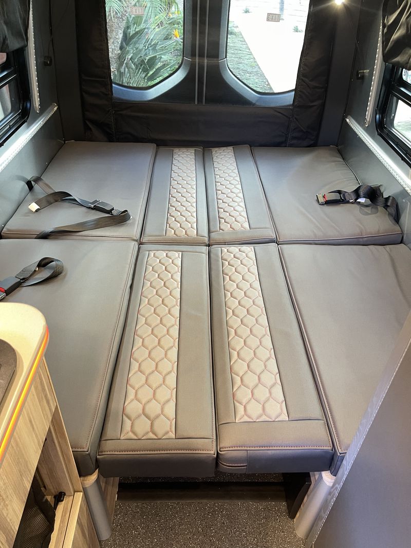 Picture 3/16 of a 2023 Aitstream Interstate 24X on Mercedes 4×4 with E1 Pkg for sale in San Diego, California